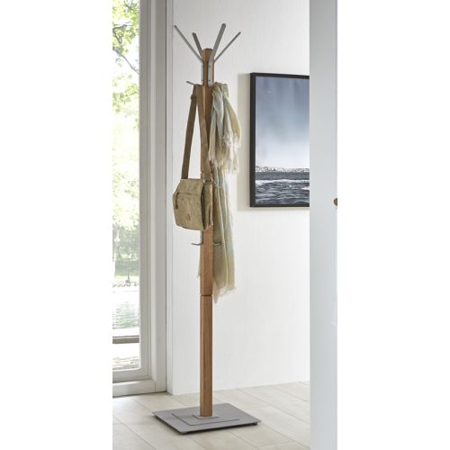 Porte-manteau en chêne – portant moderne avec base en métal aspect aluminium
