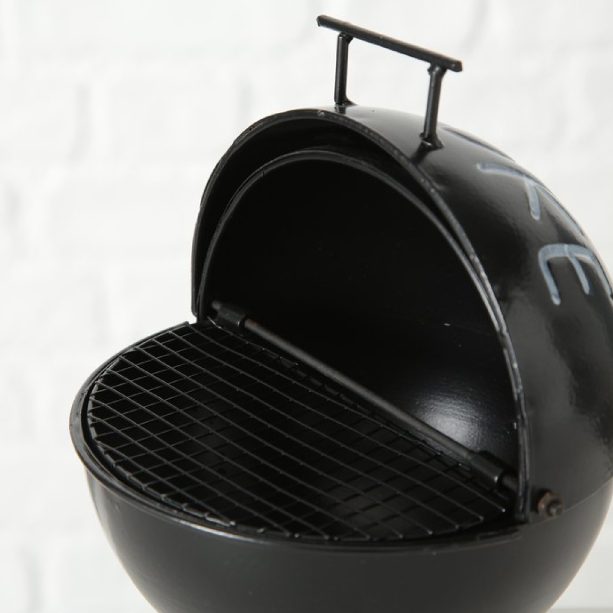 Boltze Aschenbecher Wiki – schwarzer Grill-Design Aschenbecher, modern und funktional