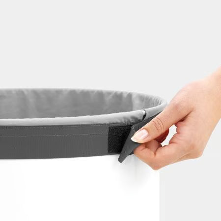 Panier à linge blanc 60L avec couvercle en liège