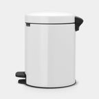 Brabantia NewIcon Treteimer 5L in Weiss mit Pedal und soft-close Deckel