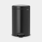 Brabantia NewIcon Treteimer 12L in Matt Schwarz – eleganter Küchen-Abfalleimer mit Pedal