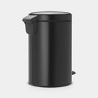 Brabantia NewIcon Treteimer 12L in Matt Schwarz – eleganter Badezimmer-Mülleimer mit Pedal