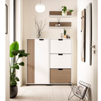 Modernes Highboard Ryker Cancun in Weiß mit Holzdetails, Wandregale und Flurgestaltung im minimalistischen Stil.