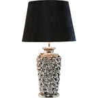 Tischlampe KARE Rose Multi, silberner Keramikfuss mit Rosenrelief, schwarzer Samtschirm, glamourös