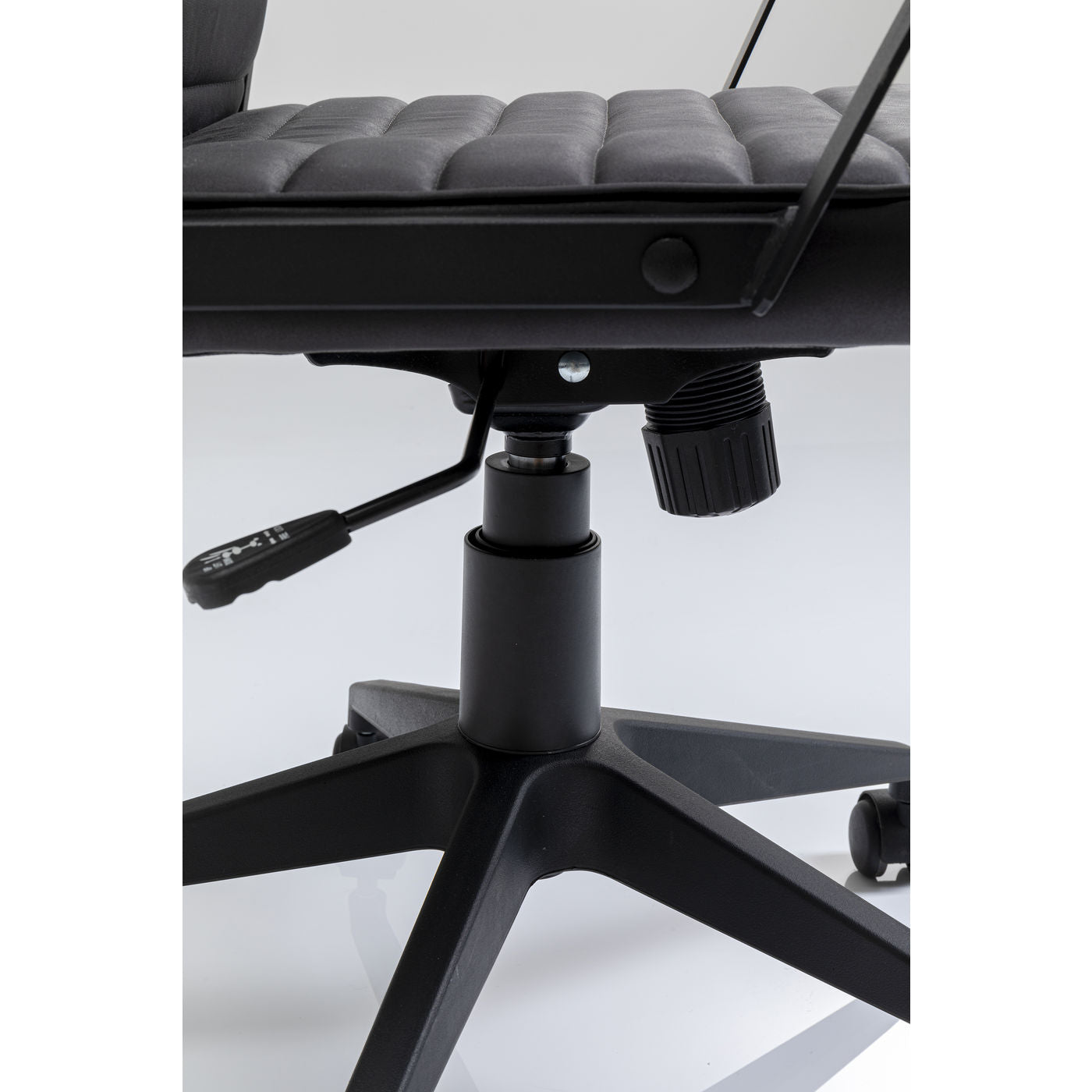 Chaise de bureau Kare Vintage noire