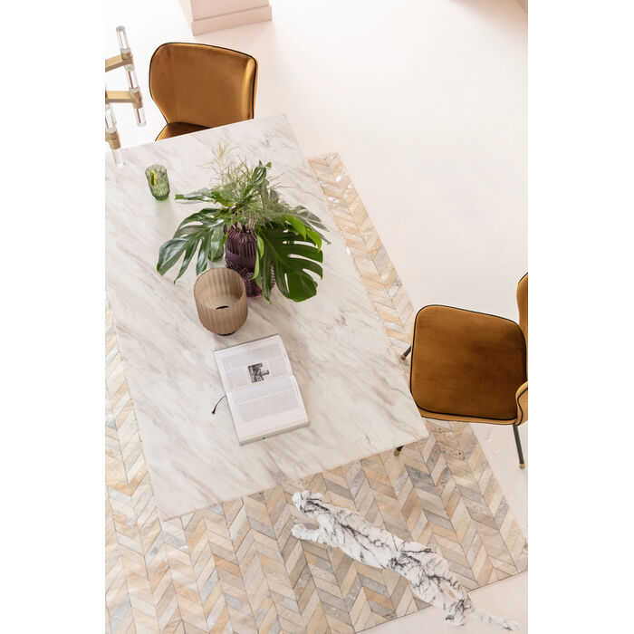 Table de salle à manger en marbre de Kare