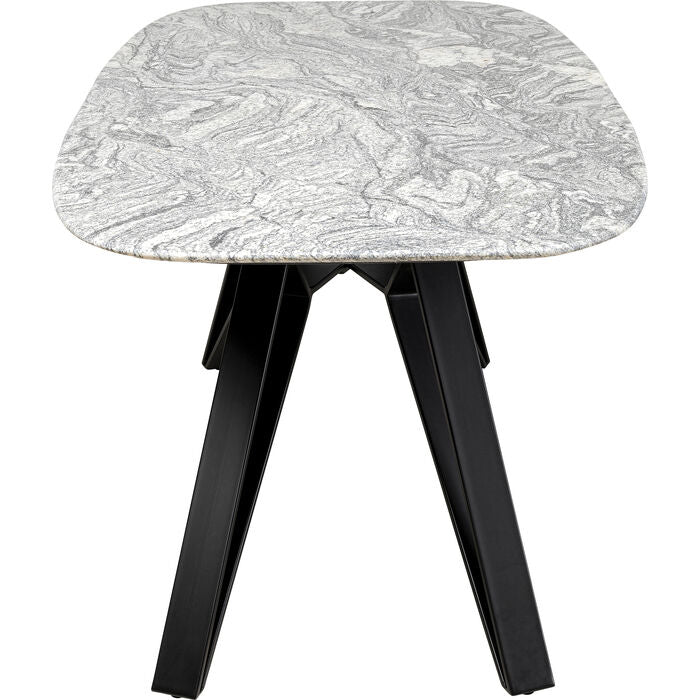 Table en granit de Kare