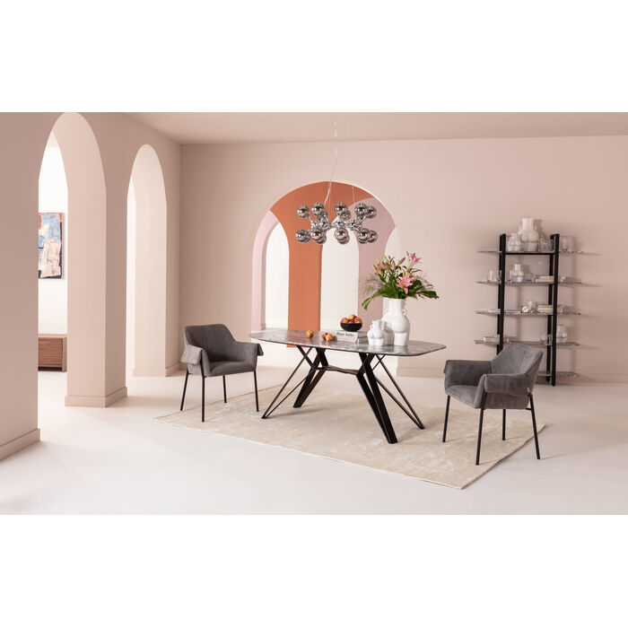 Table en granit de Kare