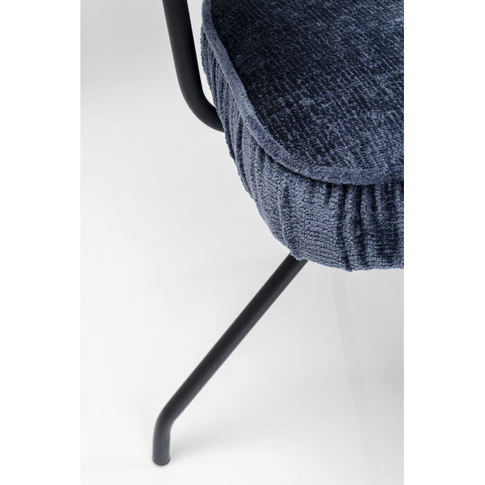 Fauteuil pivotant bleu foncé de Kare