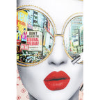 KARE Bild Times Square View 80x80cm – Pop-Art Wandbild Frau mit Sonnenbrille NYC Skyline