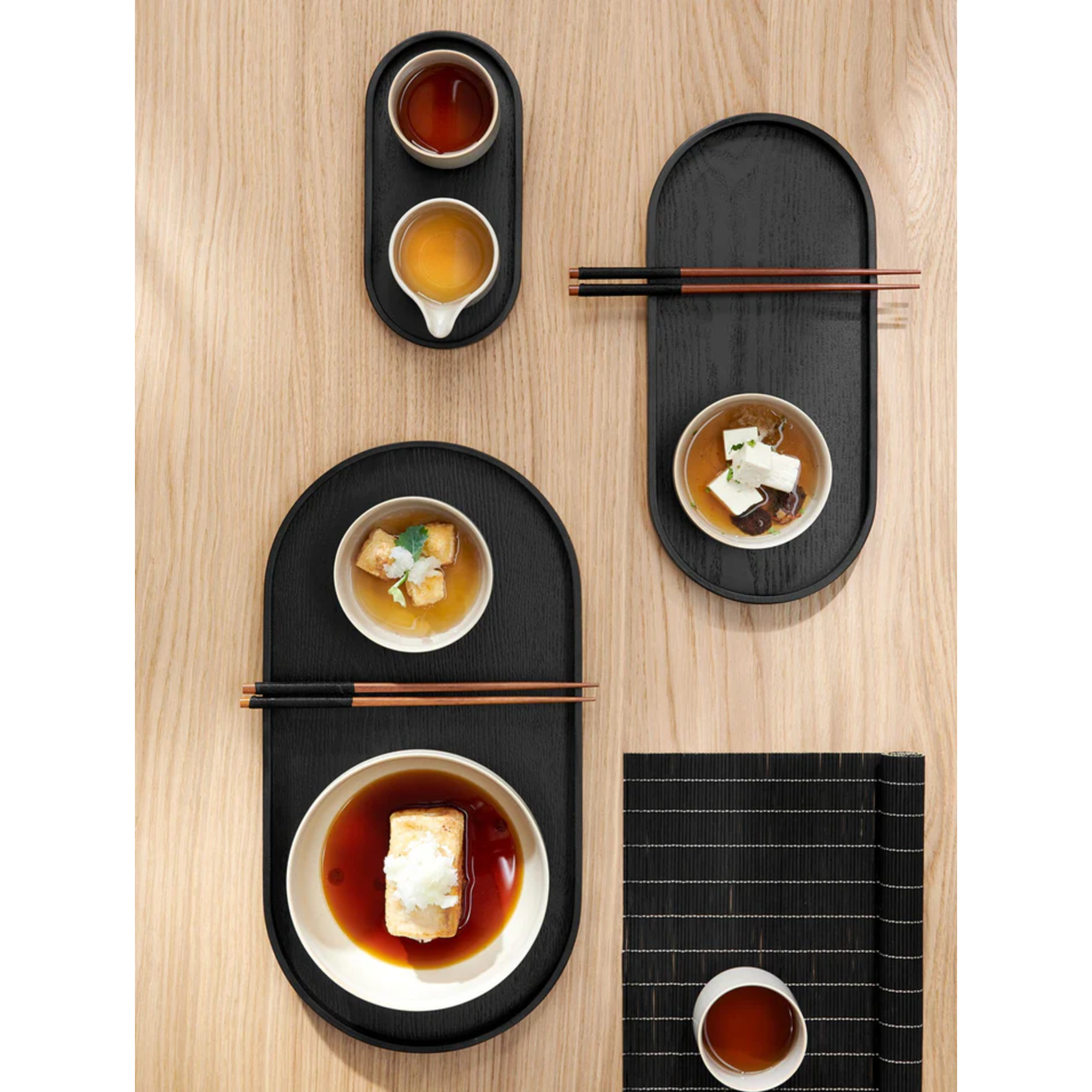 Plateau ovale en bois, noir, 35,5