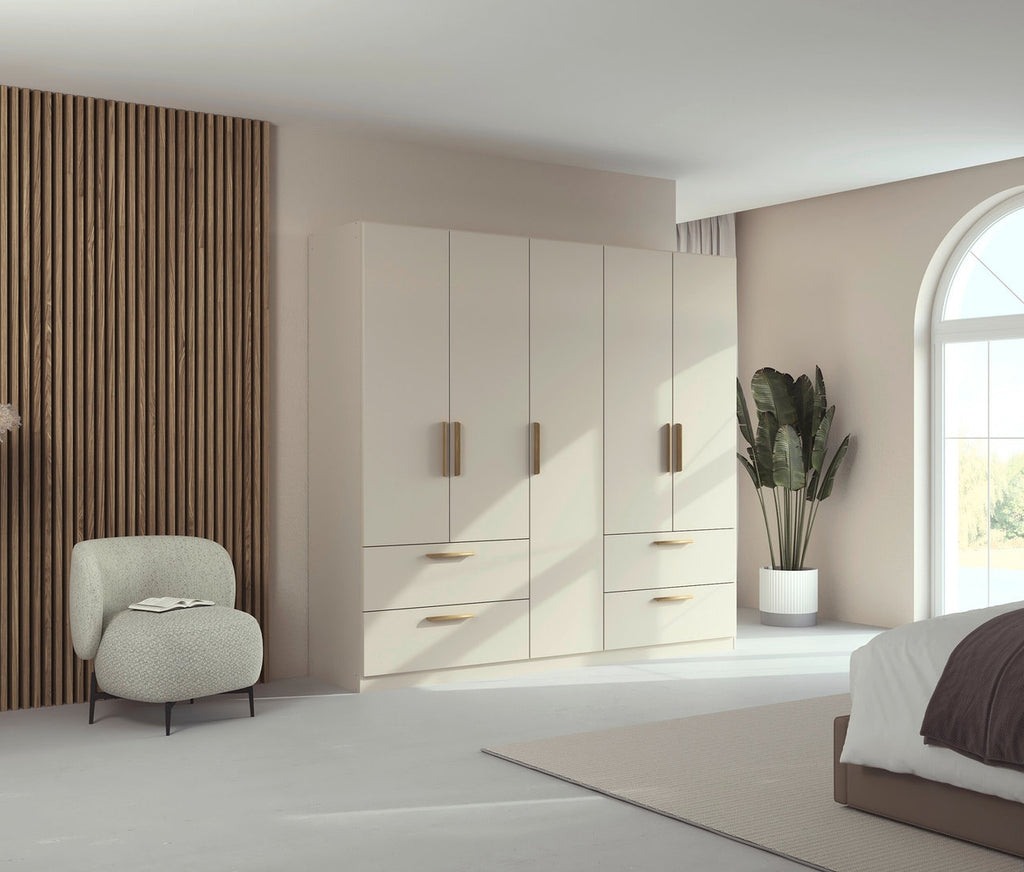 Armoire scandinave à 5 portes