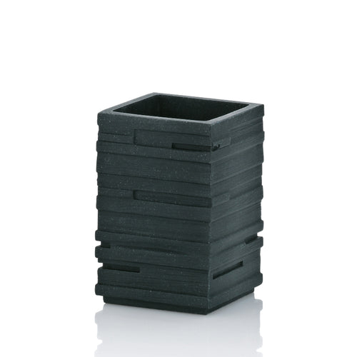 Schwarzer Zahnputzbecher Poseidon aus Polyresin mit Rillenstruktur, modernes Bad-Accessoire