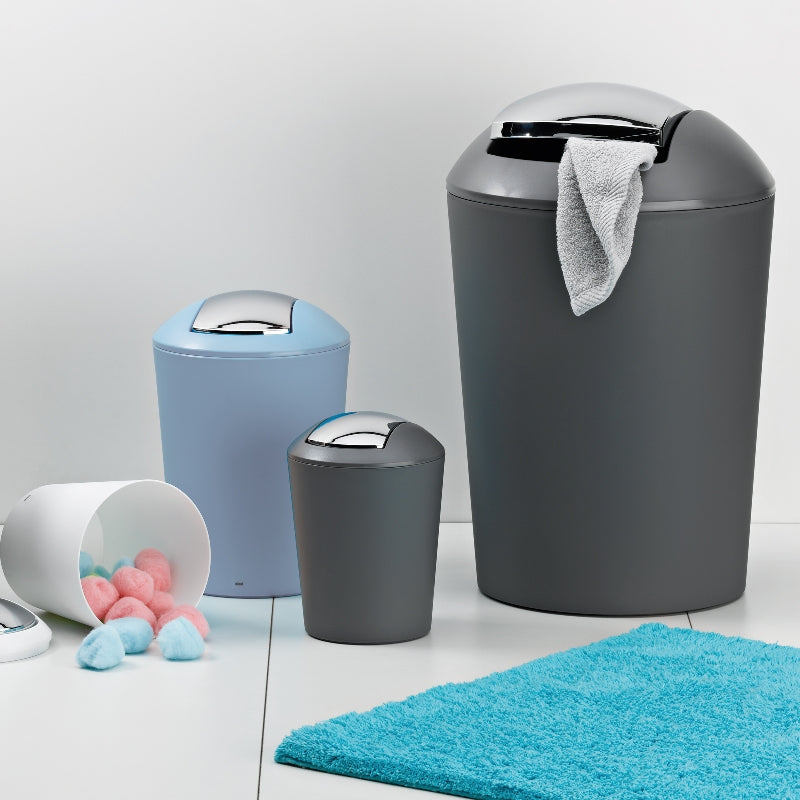 Seau à couvercle basculant, Marta