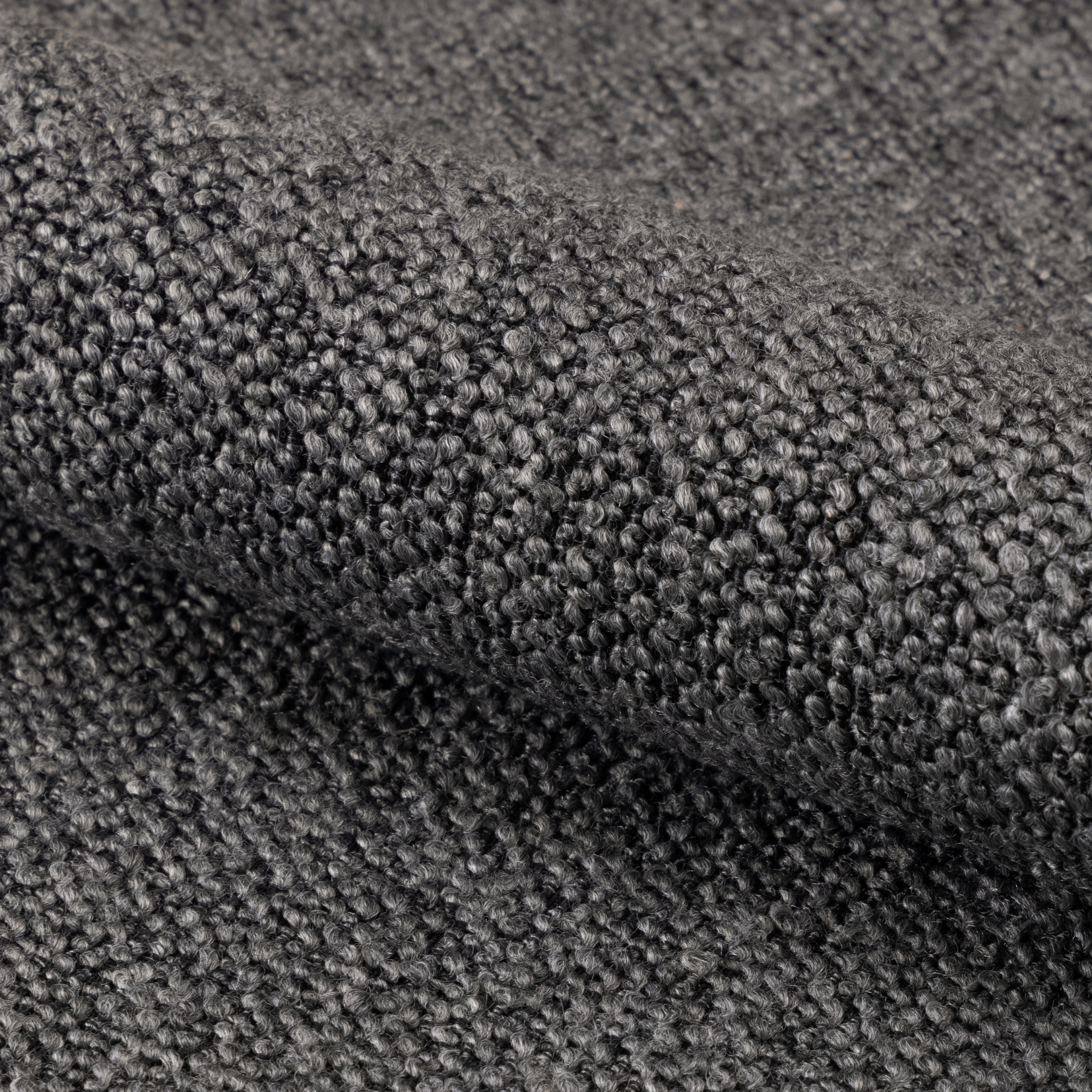 Chaise de salle à manger élégante en bouclette anthracite avec pieds en métal noir