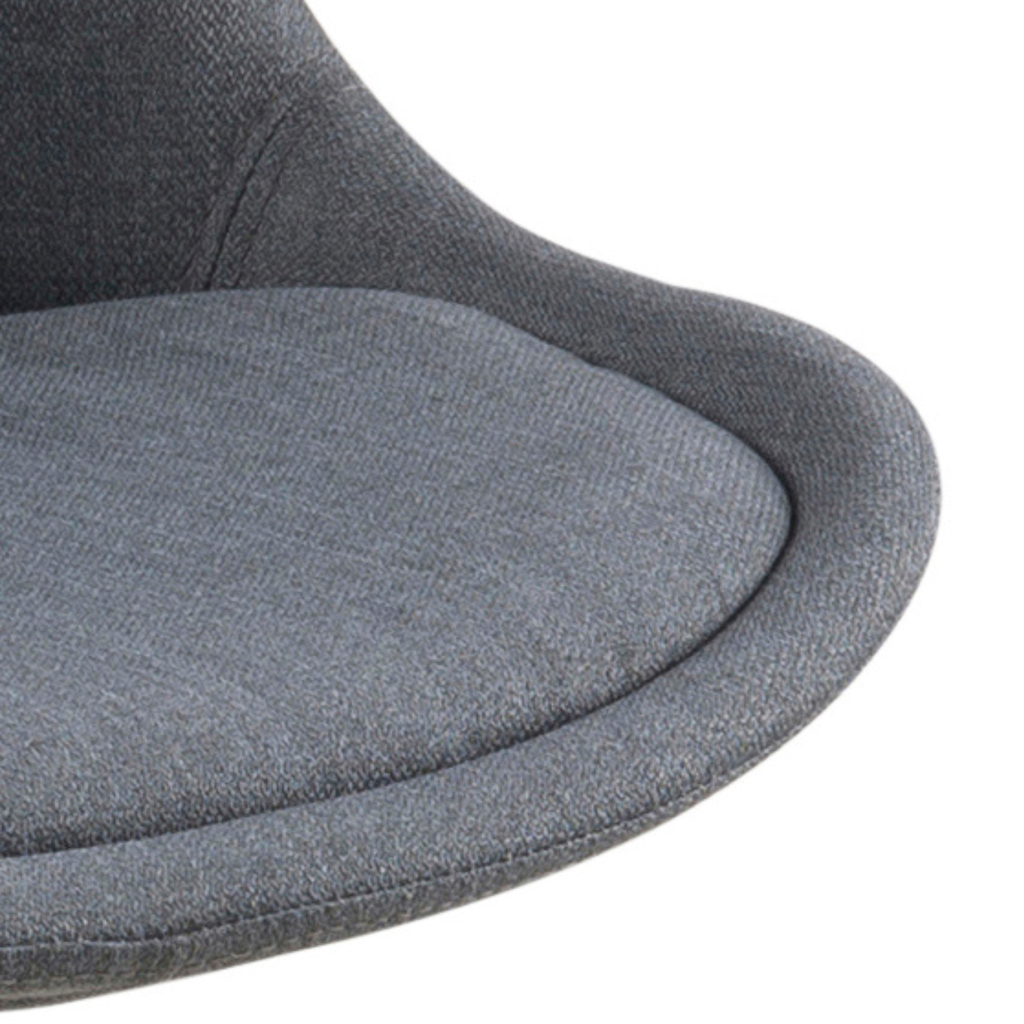 Essstuhl Dunkelgrau mit Holzbeinen im skandinavischen Design