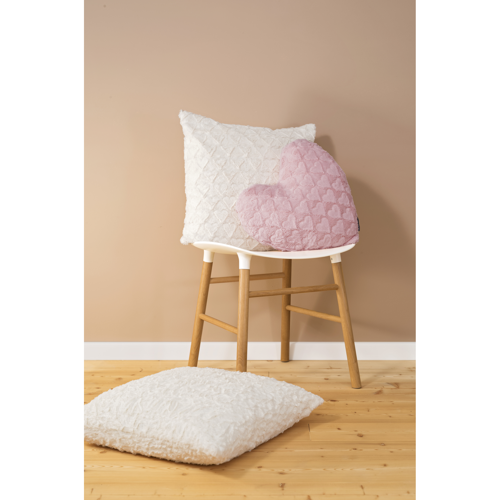 Coussin Cœurs Moelleux blanc 40x40