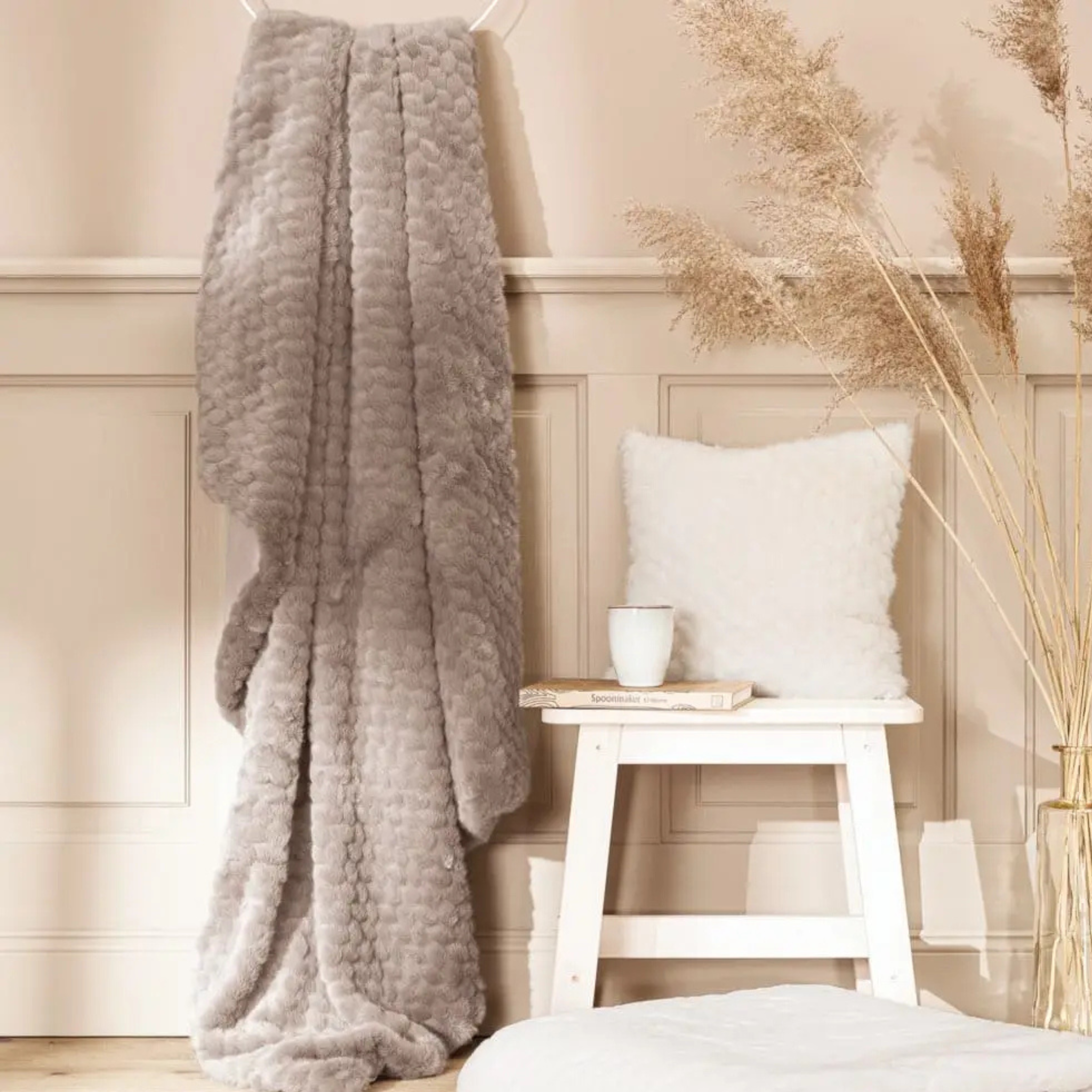 Kuscheliges Kunstfell Plaid