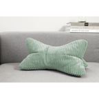 Mintgrünes Leseknochen-Nackenkissen mit Cordsamt-Bezug auf grauem Sofa – Magma Shara