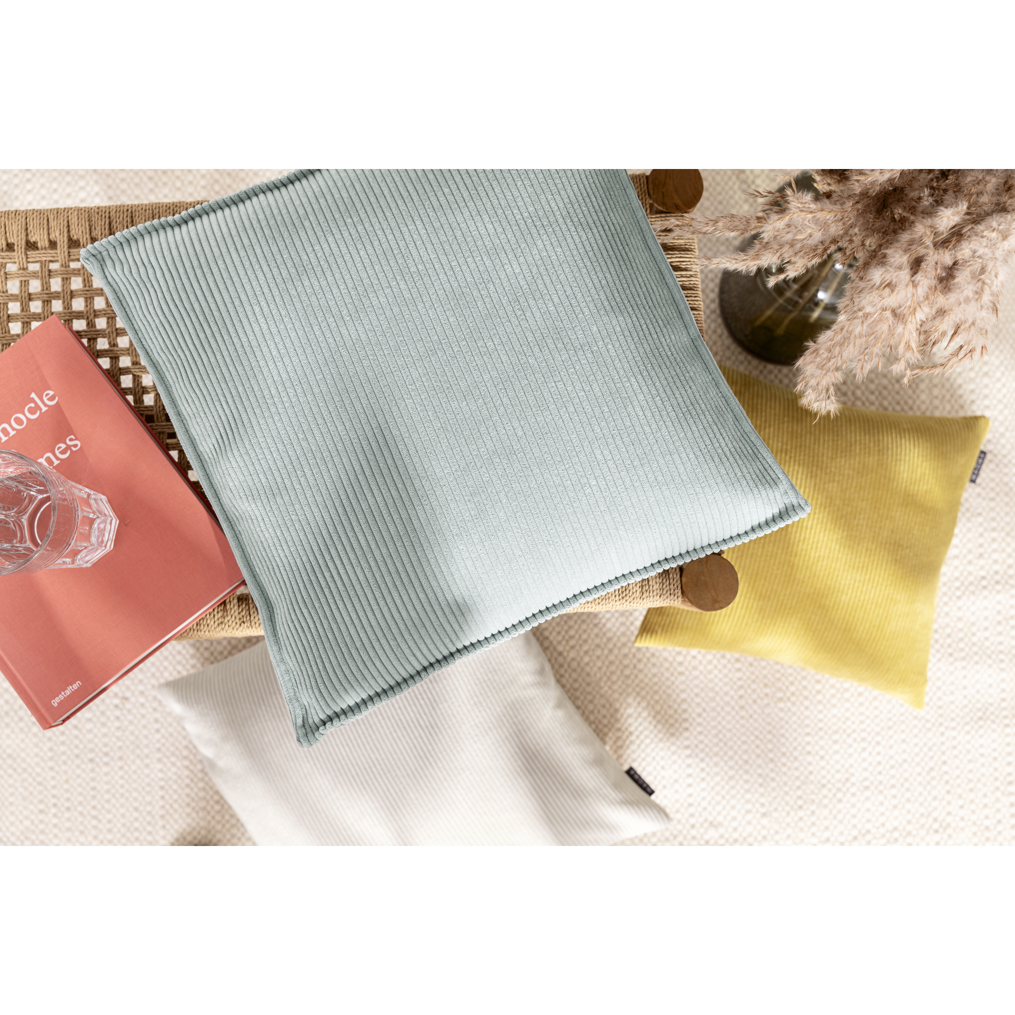 Coussin Inga 40x40 cm, velours côtelé, vert foncé, garnissage de qualité supérieure