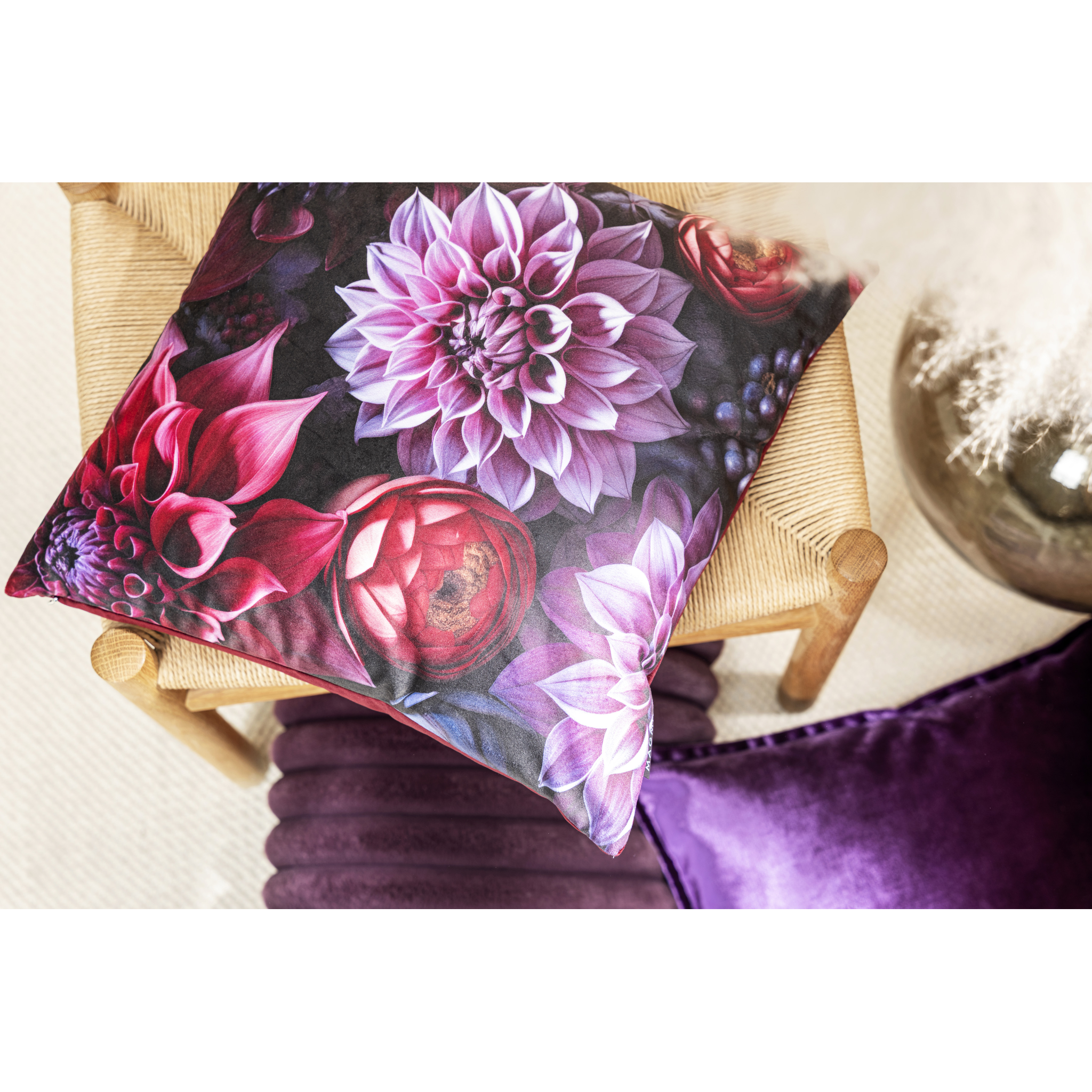 Kissen Fleurs 45x45 brombeer inkl. Premiumfüllung