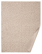 Biederlack Kuscheldecke "Feel Leo" in Beige mit elegantem Leopardenmuster, weiche Fleece-Qualität