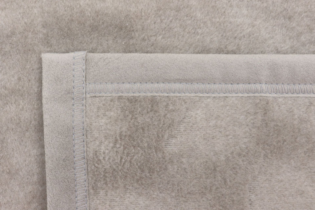 Couverture douce et moelleuse Feel Leo