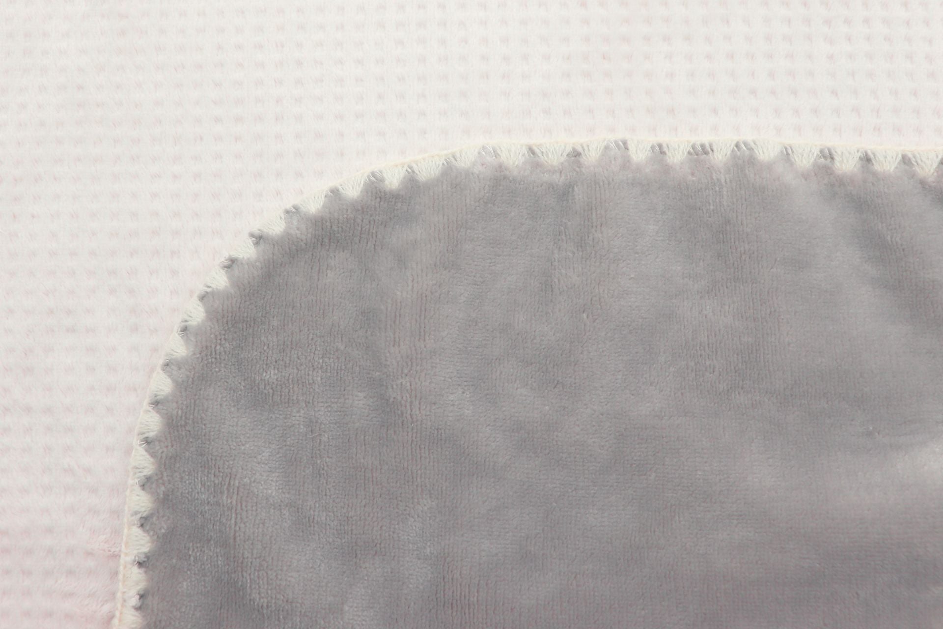 Couverture douce et moelleuse - gris douillet