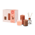 Bolsius Duft-Geschenkset Peach mit 2 Stumpenkerzen, Glaskerze und Reed Diffuser in Rosa-Tönen