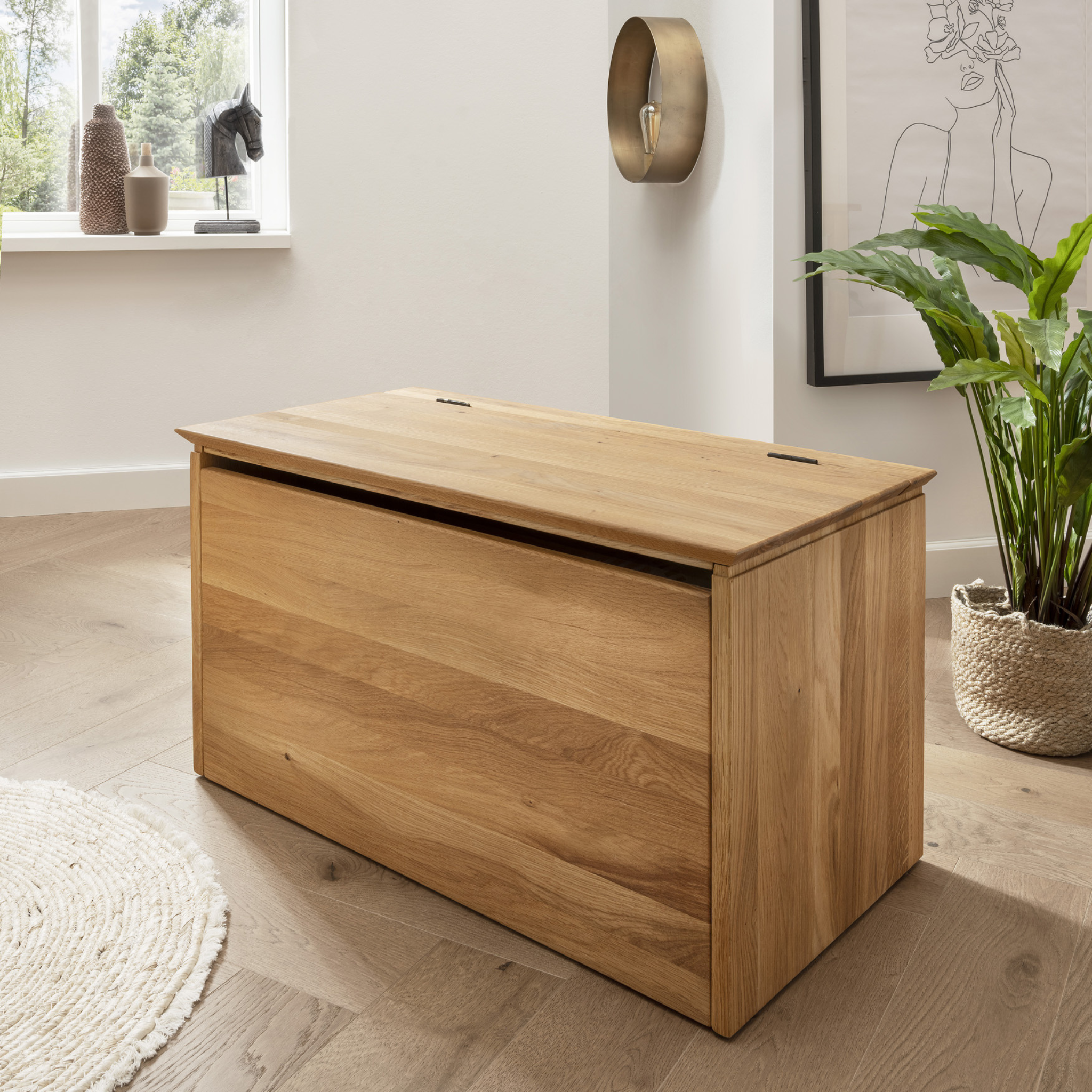 Coffre en chêne massif sauvage