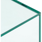 Transparenter Glas-Beistelltisch Concept Cube – Detailansicht Ecke mit grüner Glaskante