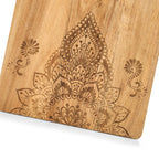 Zeller Schneidebrett aus Holz mit elegantem Mandala-Muster, graviert, rechteckig