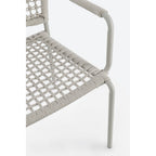 Bizzotto Outdoor-Stuhl mit grauem Metallgestell und geflochtenem Seilgeflecht in Hellgrau, Detailansicht