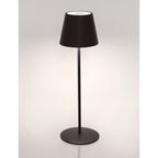Bizzotto LED Tischlampe Etna in Schwarz mit rundem Sockel und kegelförmigem Schirm, modern und elegant