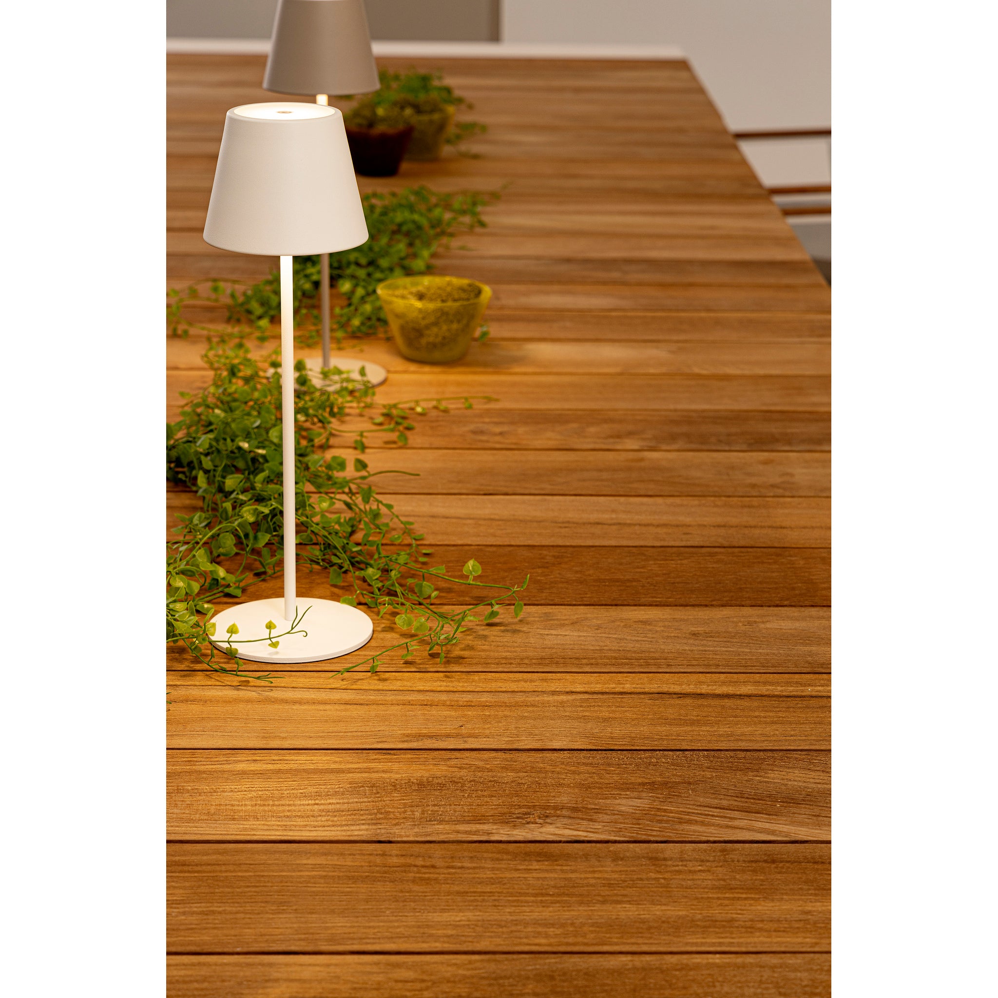 Lampe de table LED blanche Etna