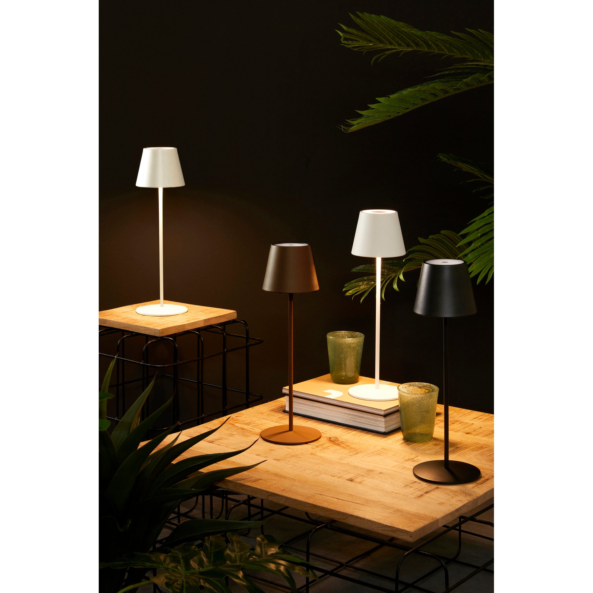 Lampe de table LED blanche Etna