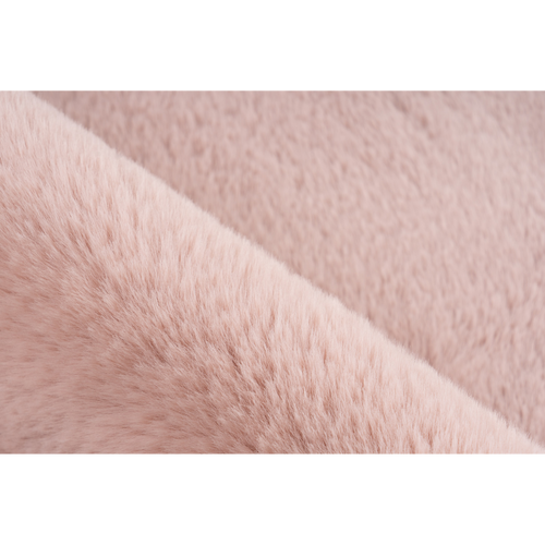 Lalee Heaven Teppich in zartem Rosa mit weichem Hochflor – Detailaufnahme der flauschigen Textur