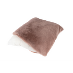 Lalee Heaven Kissen in Rosa mit weichem Fellimitat-Bezug und weißem Innenkissen, quadratisch