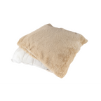 Lalee Heaven Kissen mit flauschigem Bezug in Beige und weissem Innenkissen