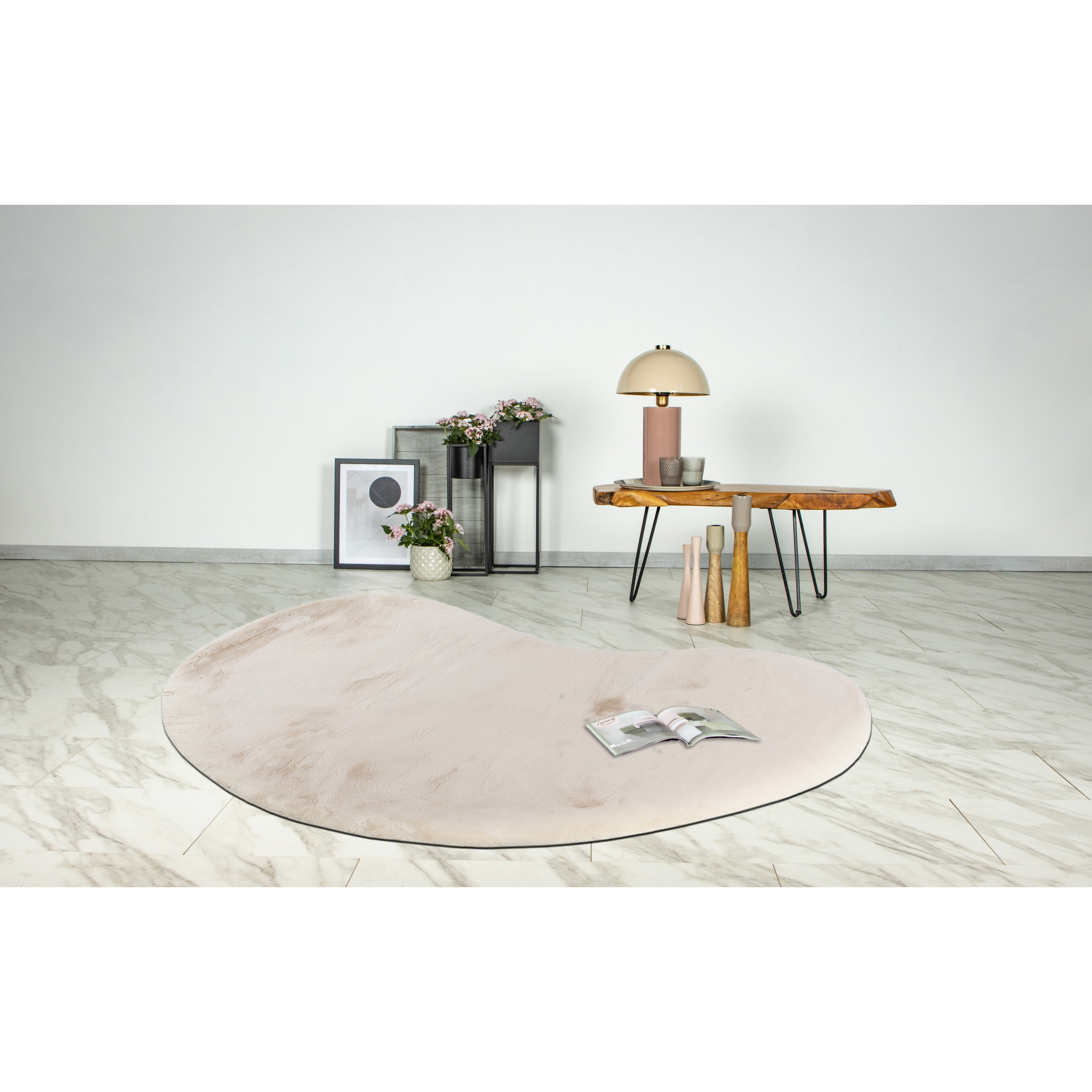 Tapis ivoire en forme de rein, forme de rein