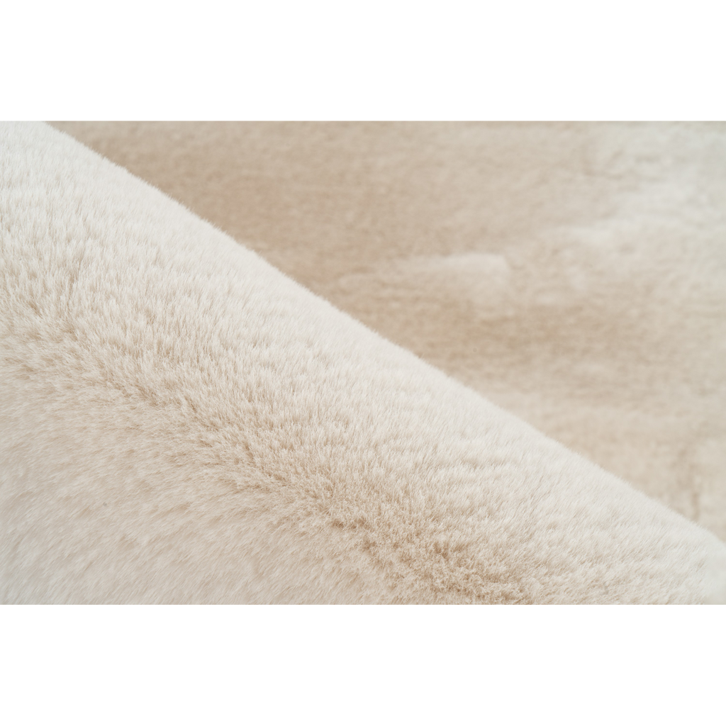 Tapis ivoire en forme de rein, forme de rein