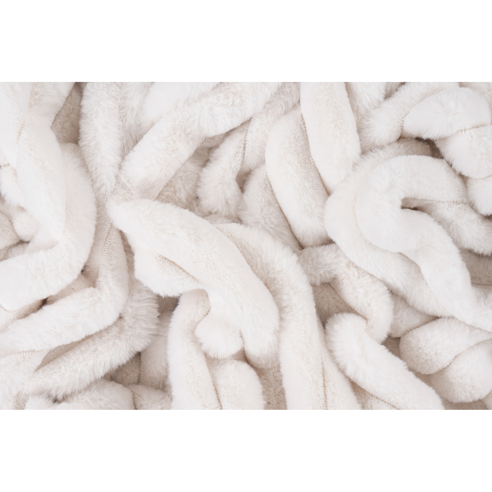 Couverture douce et moelleuse couleur ivoire