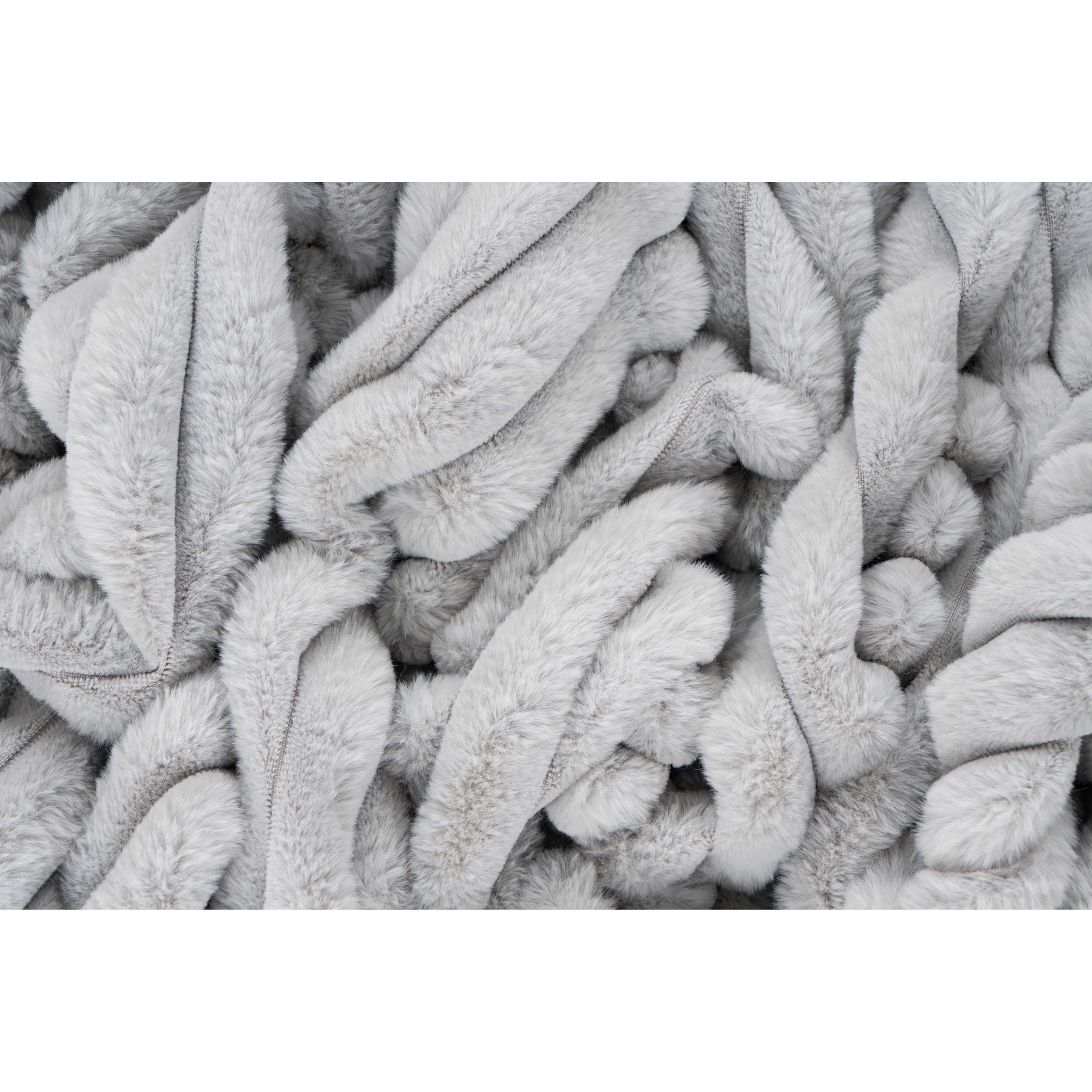 Couverture douce et moelleuse argentée