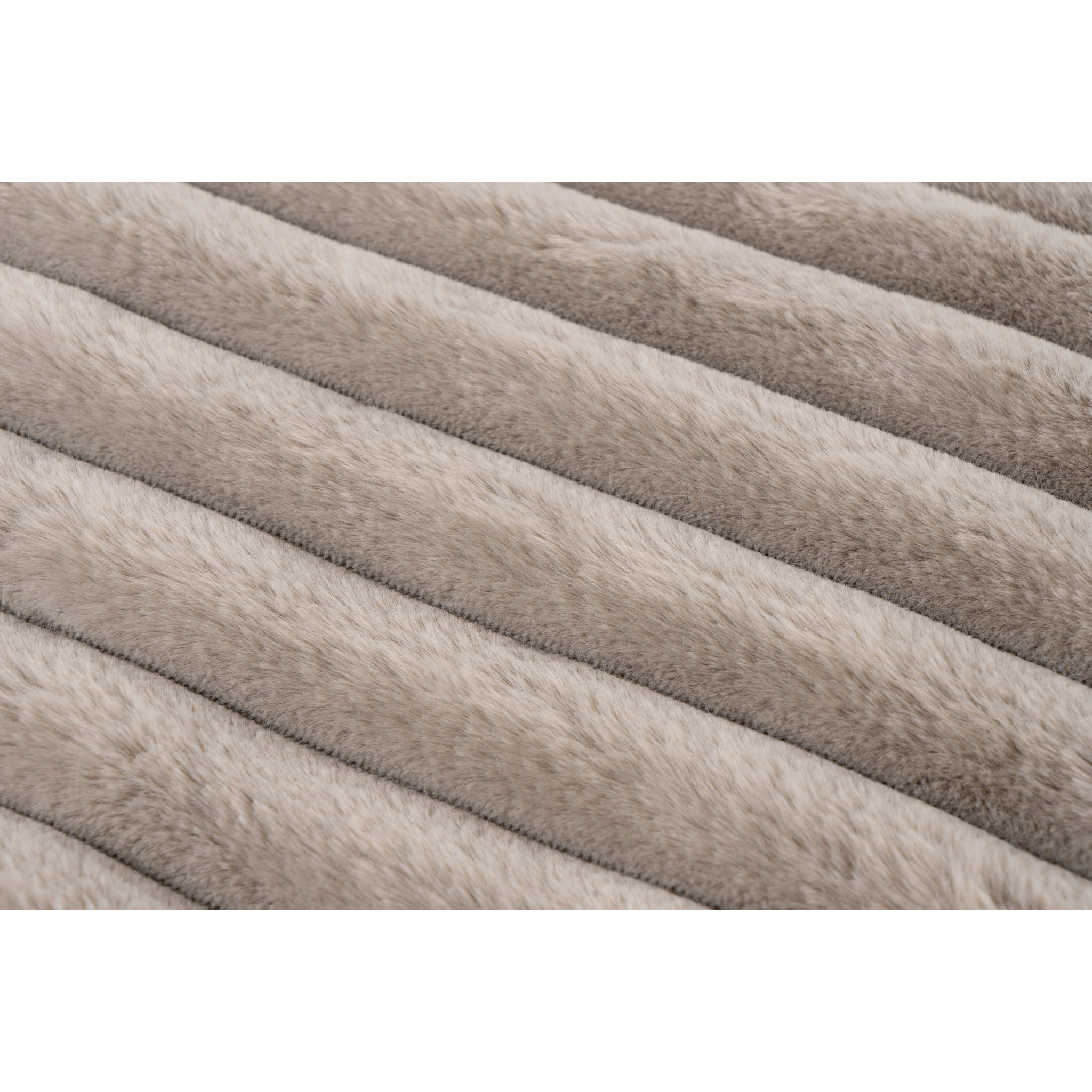 Couverture douce et moelleuse couleur taupe