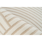 Lalee Elif Teppich cremeweiß beige – Nahaufnahme mit geschwungenen Streifen und weicher Textur