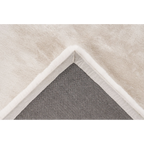 Rückseite des Lalee Dolce Teppich Ivory 80x150cm mit grauem Antirutsch-Rücken und weißer Umrandung