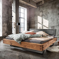 Balkenbett 820 III Wildeiche - Massives Designerbett aus Eichenholz mit modernem Metallgestell