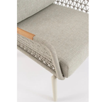 Bizzotto Loungesofa Sessel Eulero: Grauer Gartensessel mit Holzarmlehne und Polsterung, modernes Design.