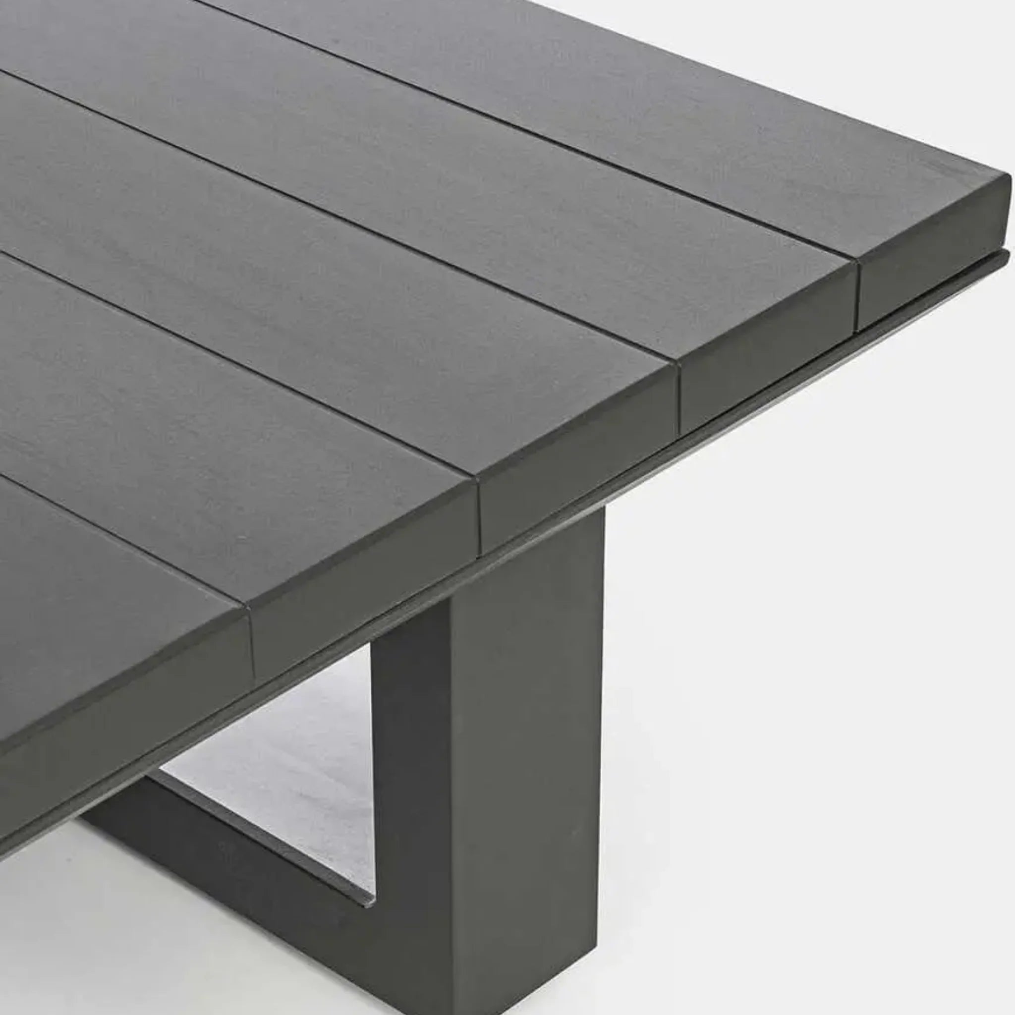 Bizzotto Eckgruppe Garten Konnor Anthrazit Couchtisch Nahaufnahme Latten-Tischplatte und Gestell