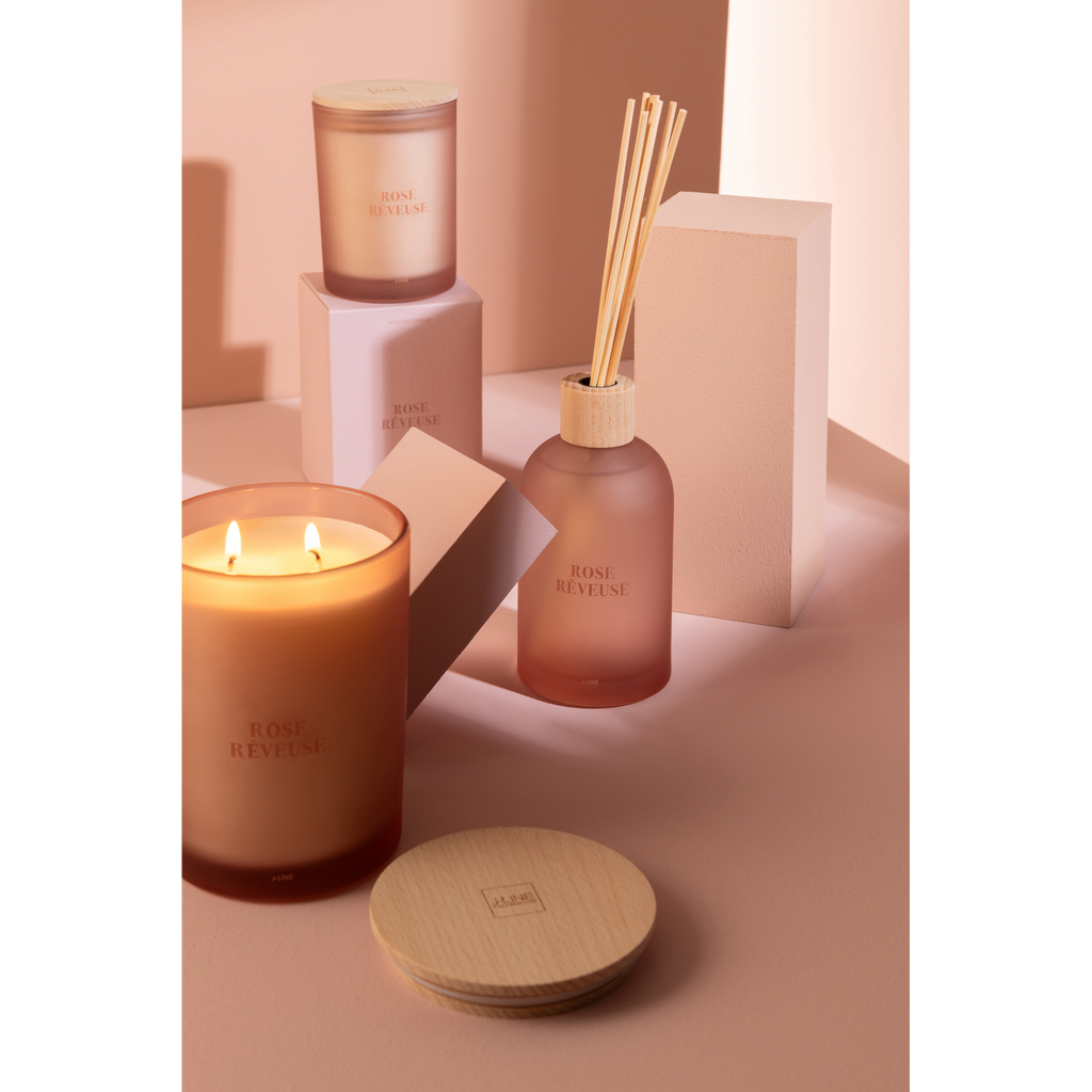 Bougie parfumée Rose rêveuse 38 heures 12,5cm